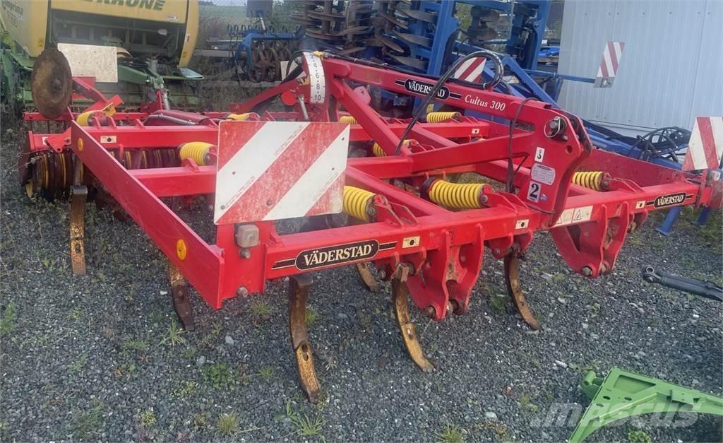 Väderstad CS 300 Kultivátorok