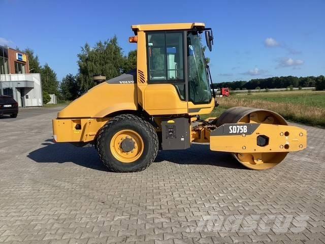 Volvo SD 75 B Egydobos hengerek