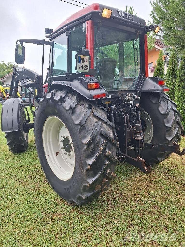 Valtra A 95 Traktorok