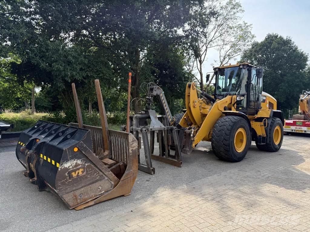 CAT 926M 4 Buckets Gumikerekes homlokrakodók