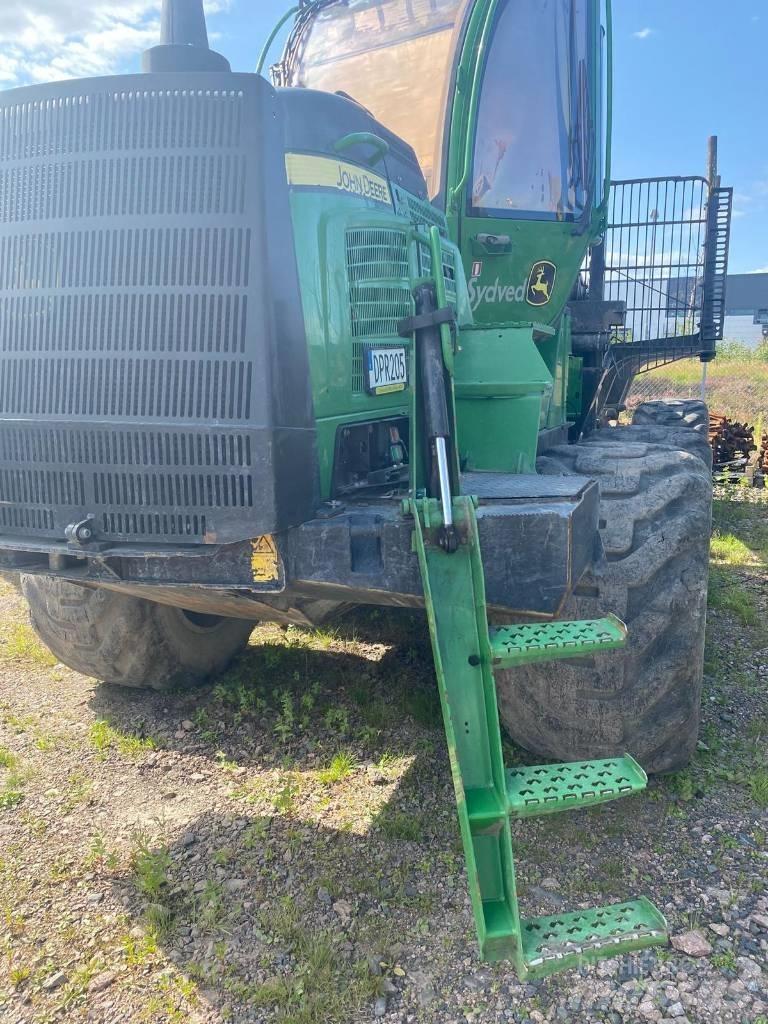 John Deere 1210 G Kihordók