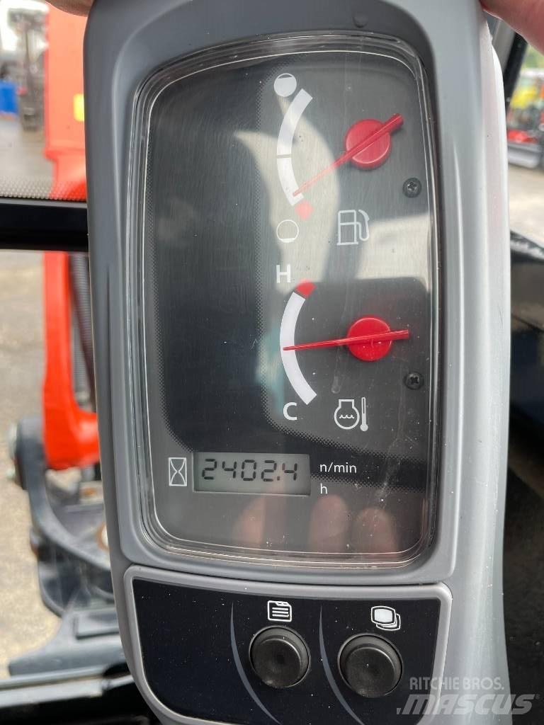 Kubota KX 030-4 Mini kotrók < 7t