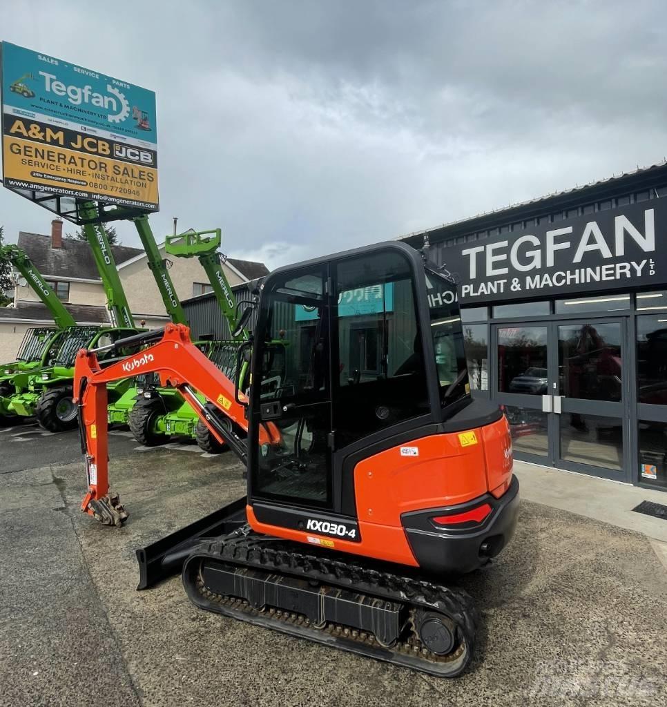 Kubota KX 030-4 Mini kotrók < 7t