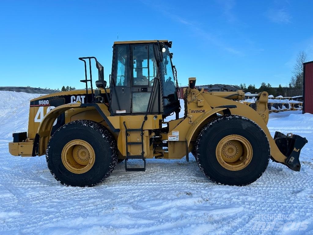 CAT 950G Gumikerekes homlokrakodók