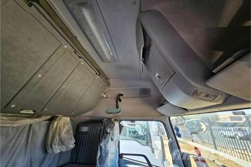 UD TRUCKS QUON Egyéb