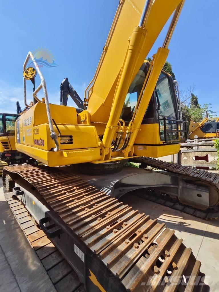 Komatsu PC 220-8 Lánctalpas kotrók