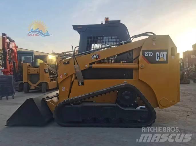 CAT 277D Kompaktrakodók