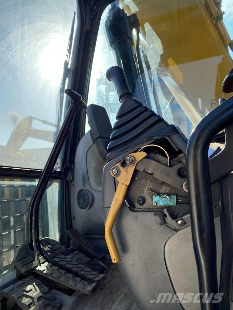 CAT 320 D Lánctalpas kotrók