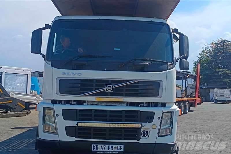 Volvo FM300 Egyéb