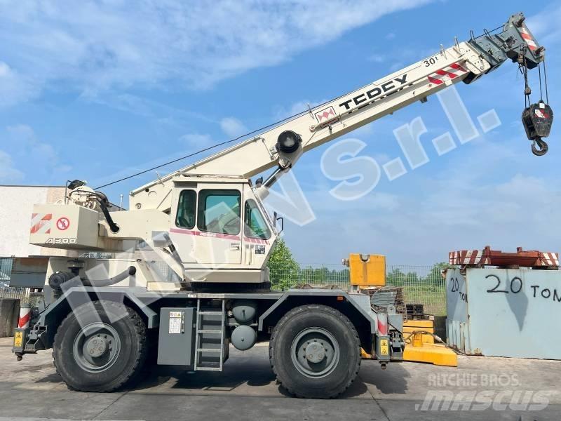 Terex A 300 Mobil daruk