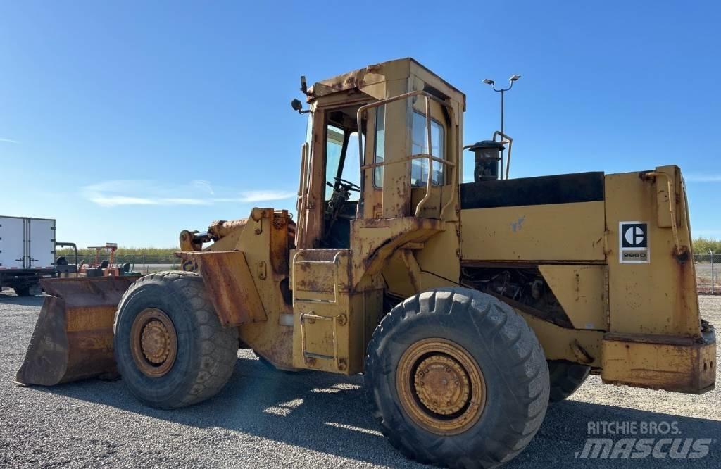 CAT 966 D Gumikerekes homlokrakodók