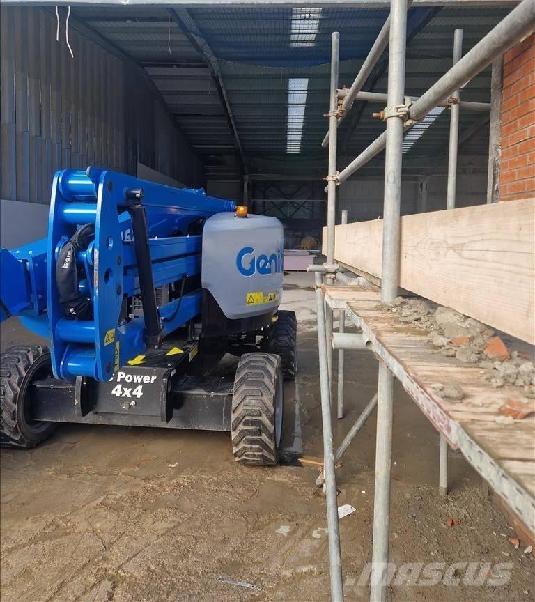 Genie Z 45/25 XC Karos emelők