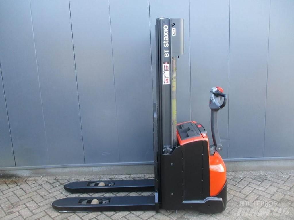 BT SWE 140L Gyalogkíséretű targonca
