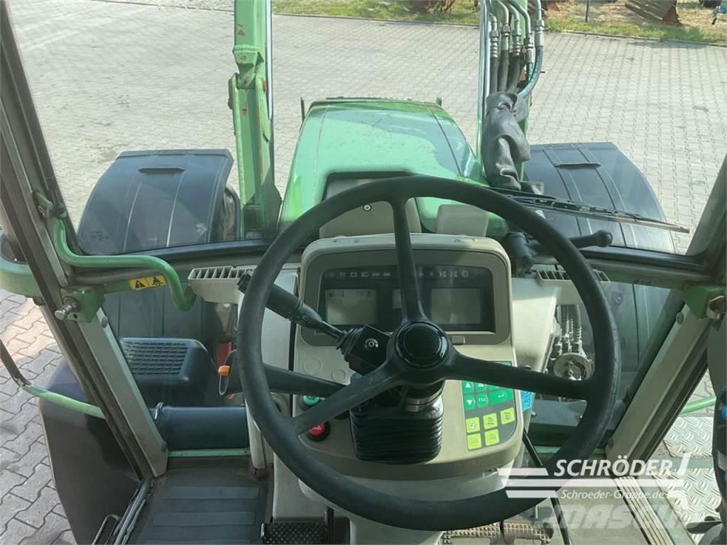 Fendt 712 VARIO Traktorok