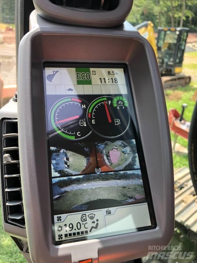 Hitachi ZX245USLC-6 Lánctalpas kotrók