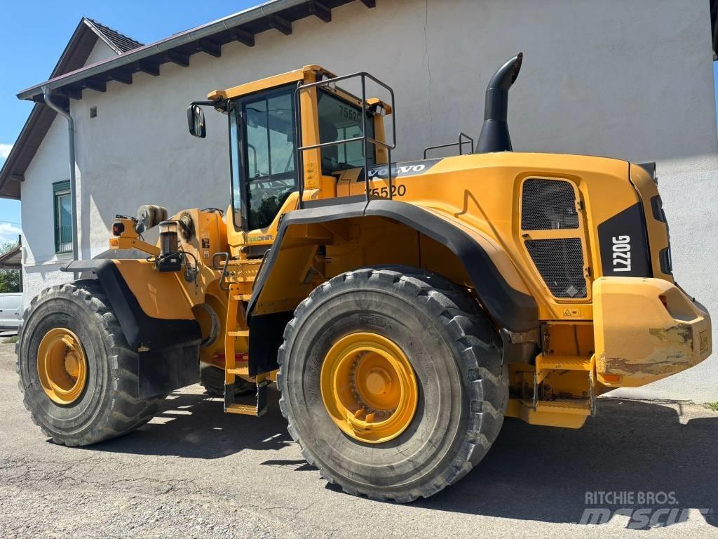 Volvo L 220 G Gumikerekes homlokrakodók