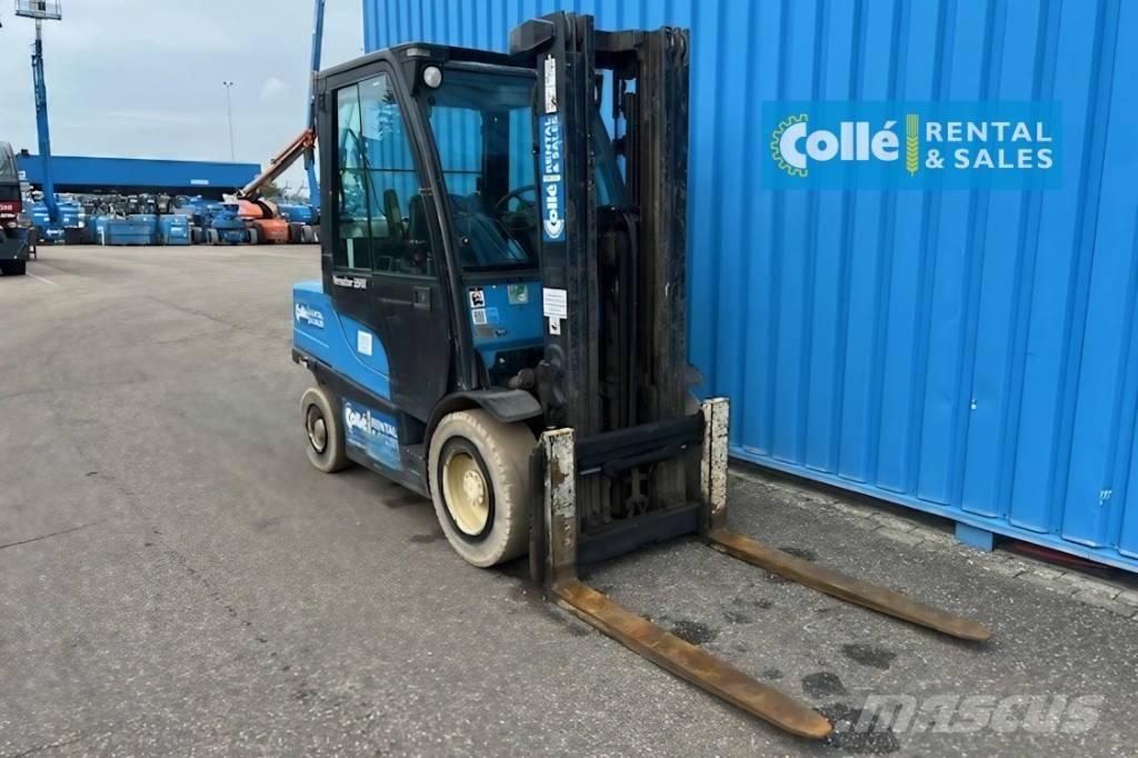 Yale GLP 35 VX | 2015 Gázüzemű targoncák