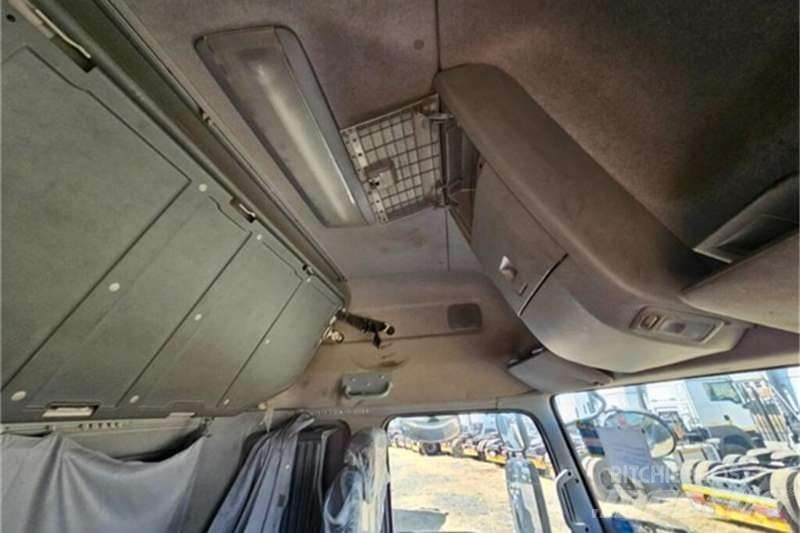UD TRUCKS QUON Egyéb