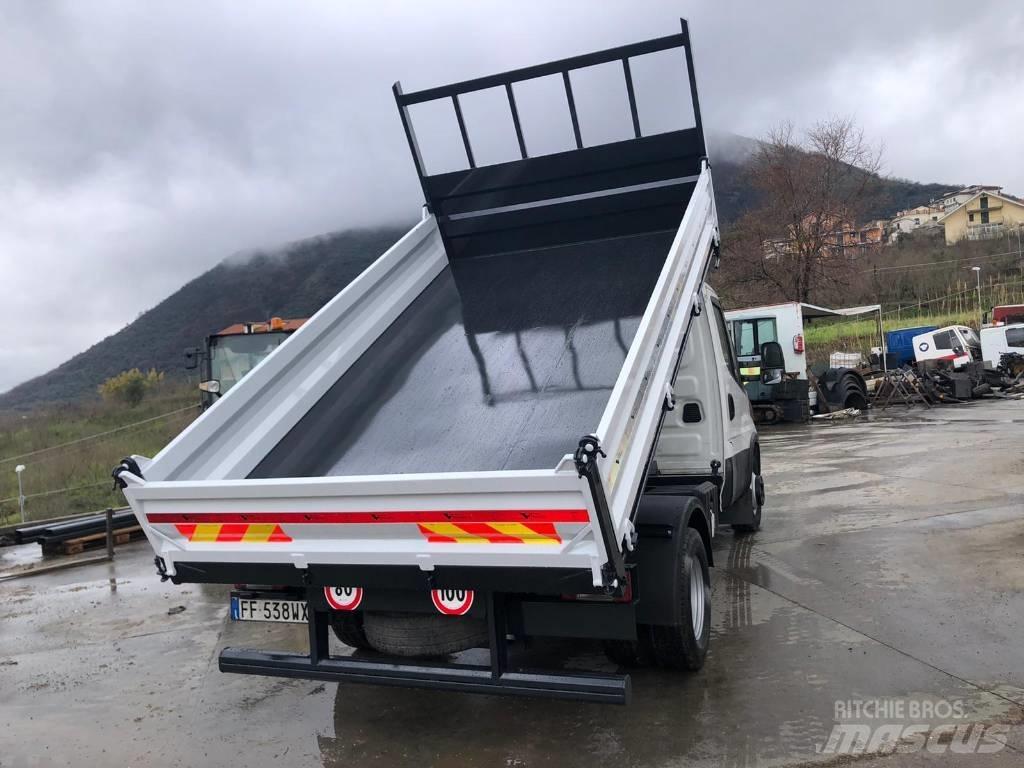 Iveco Daily 35C17 Billenő teherautók