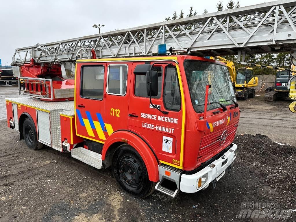 Mercedes-Benz 1424F Tűzoltó