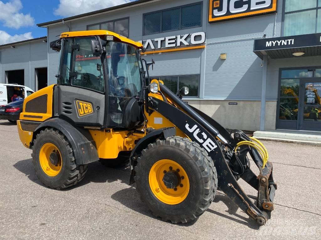JCB 409 T4 Gumikerekes homlokrakodók