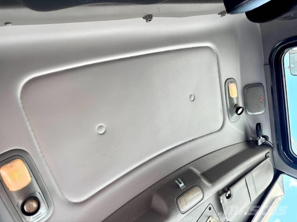 Peterbilt 388 Nyergesvontatók