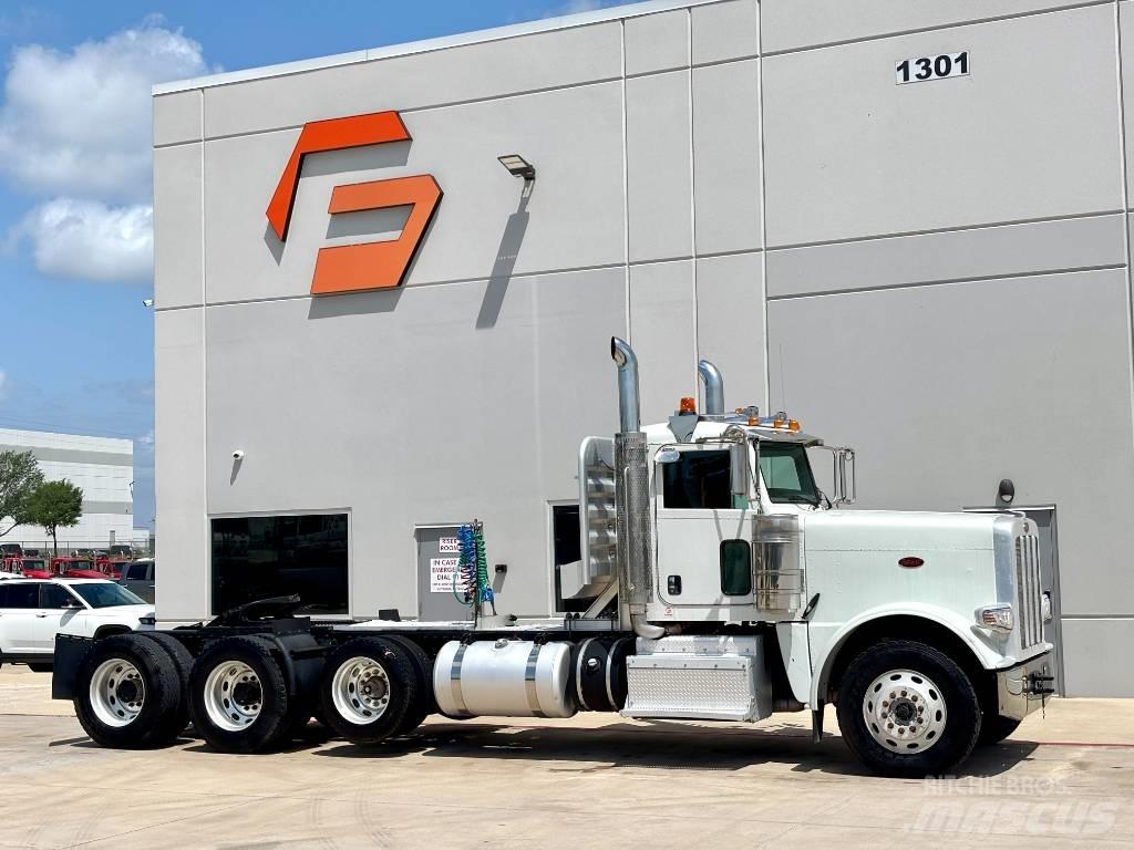 Peterbilt 388 Nyergesvontatók
