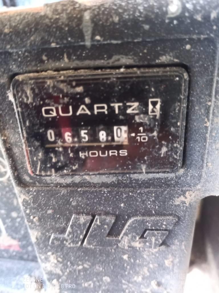 JLG 2030 ES Ollós emelők
