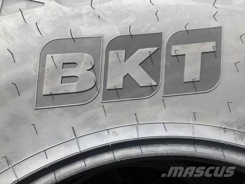 BKT 710/70R38 Gumiabroncsok, kerekek és felnik