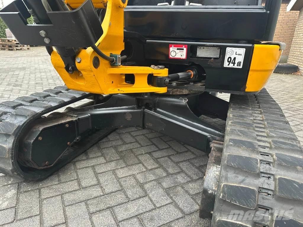 JCB 8026 CTS Mini kotrók < 7t