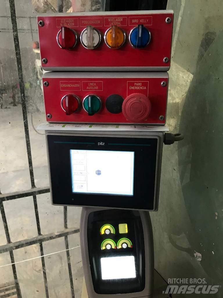CAT 330 C Lánctalpas kotrók