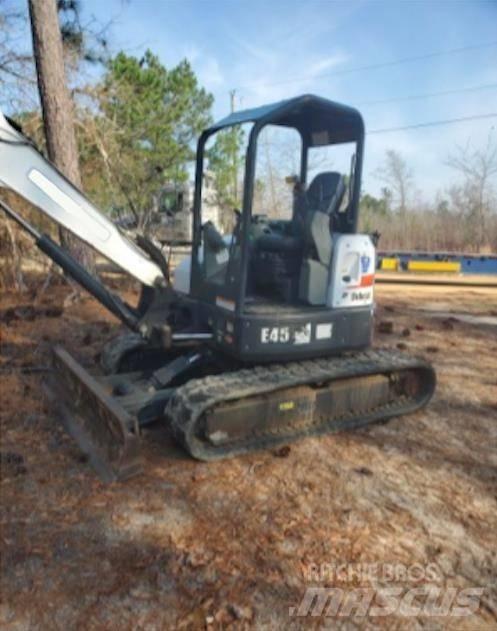 Bobcat E45 Mini kotrók < 7t