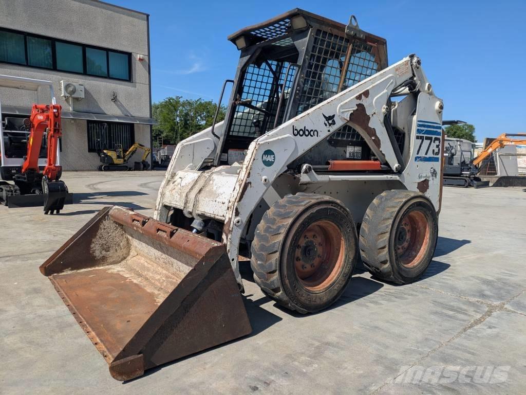 Bobcat 773 Kompaktrakodók