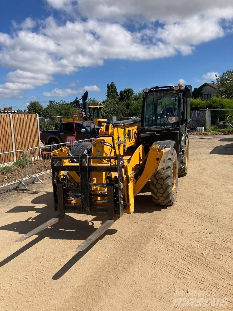 JCB 535 V 125 Teleszkópos rakodók