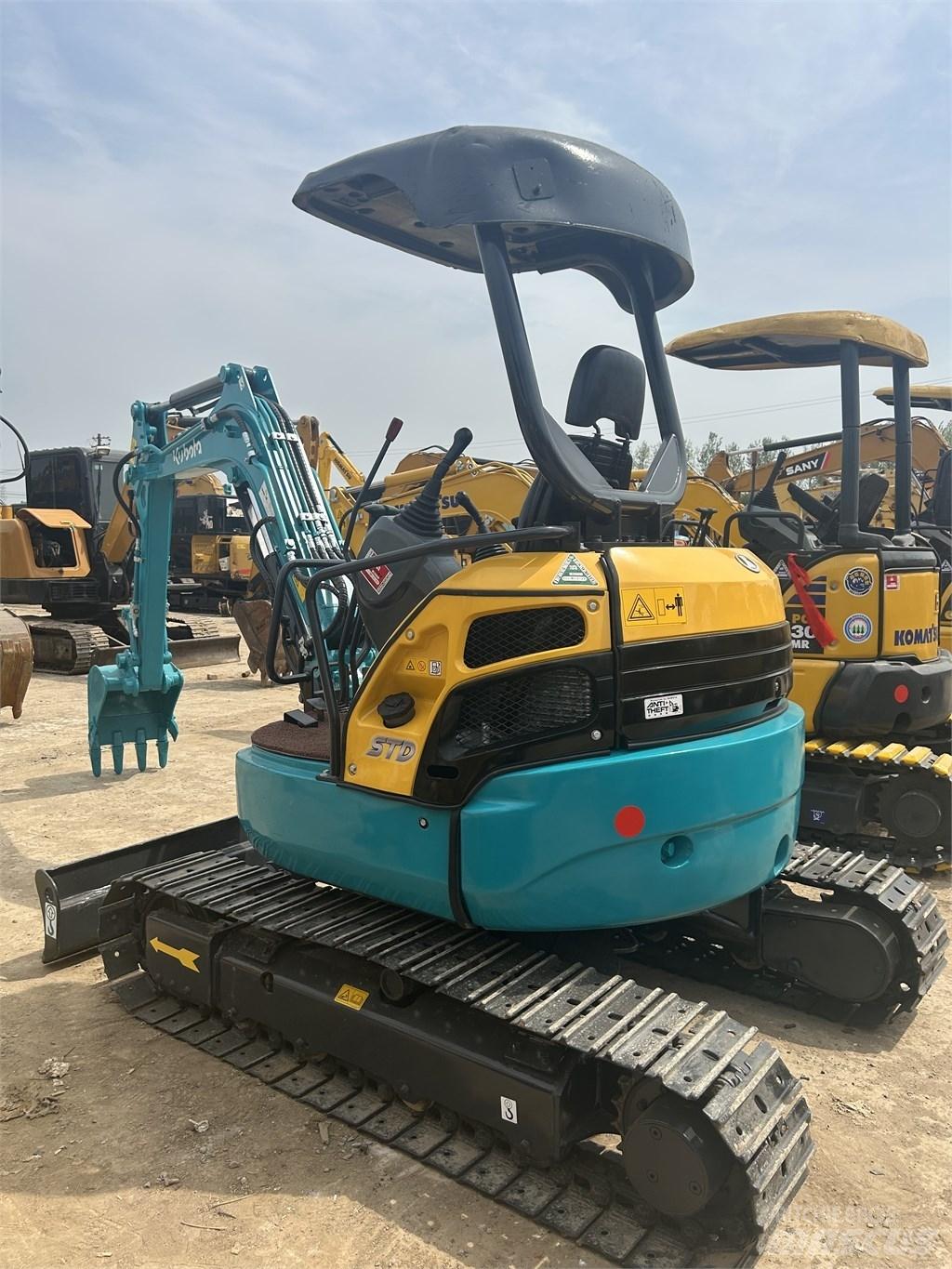 Kubota U 30 Mini kotrók < 7t