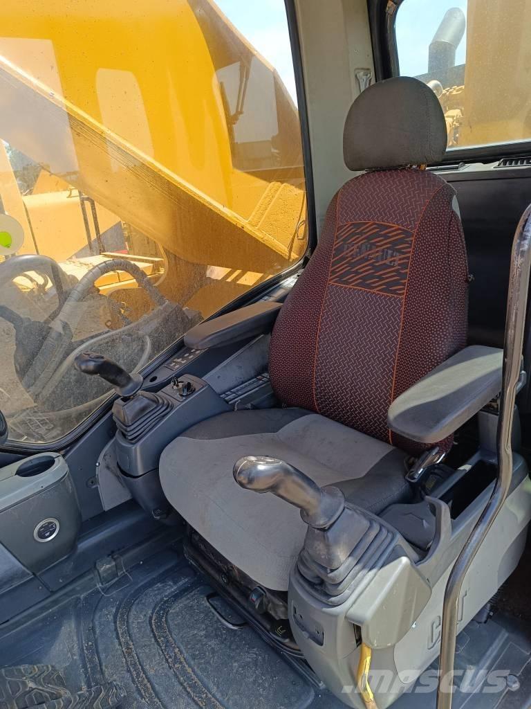 CAT 365 C L ME Lánctalpas kotrók