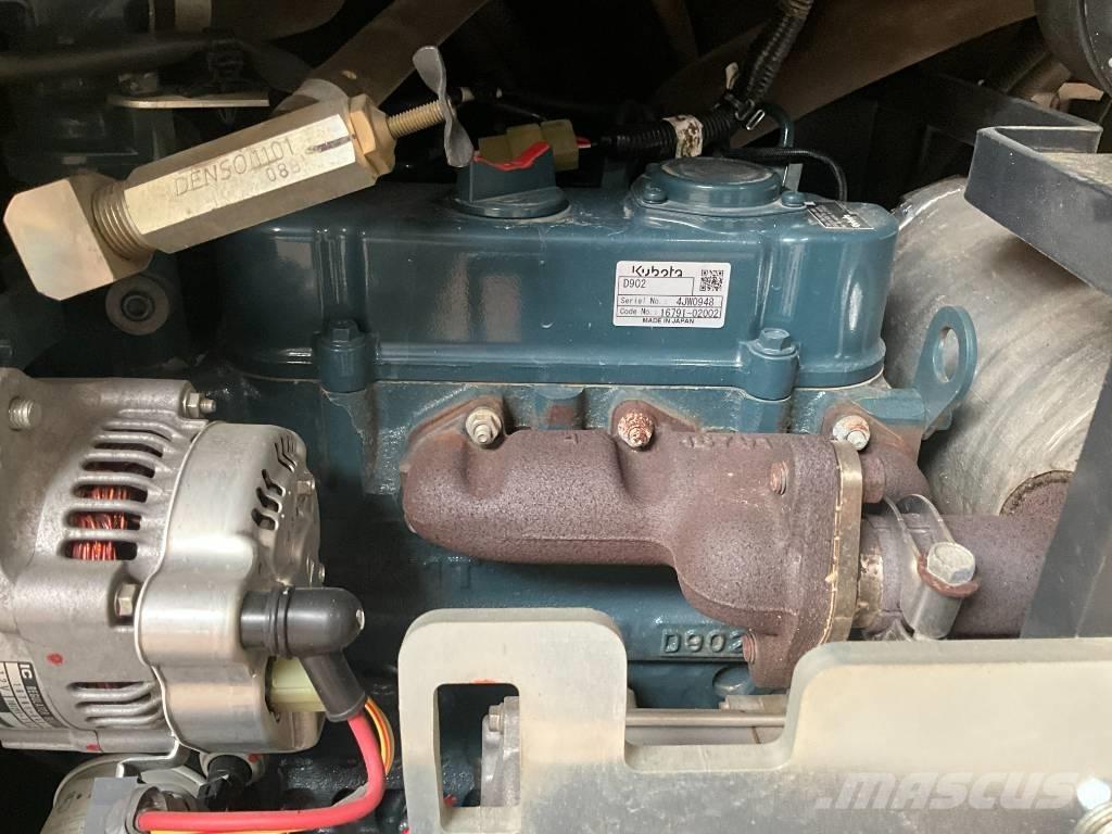 Kubota KX 019-4 Mini kotrók < 7t
