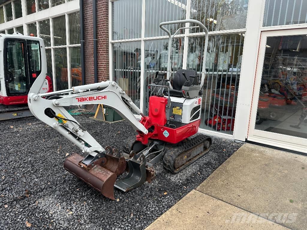 Takeuchi TB 210 R Mini kotrók < 7t