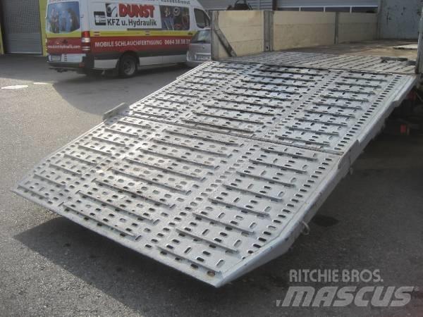  Hydraulikrampe Konténeremelő tartozékok