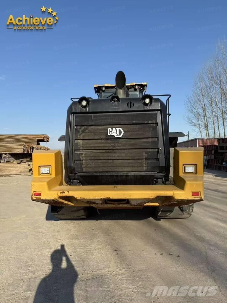 CAT 982 Gumikerekes homlokrakodók