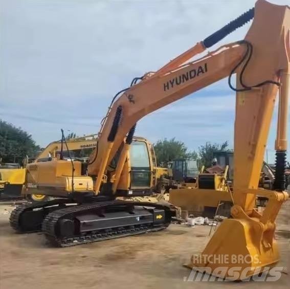 Hyundai 225 Lánctalpas kotrók
