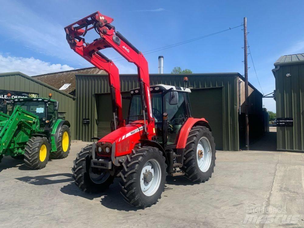 Massey Ferguson 5455 Traktorok
