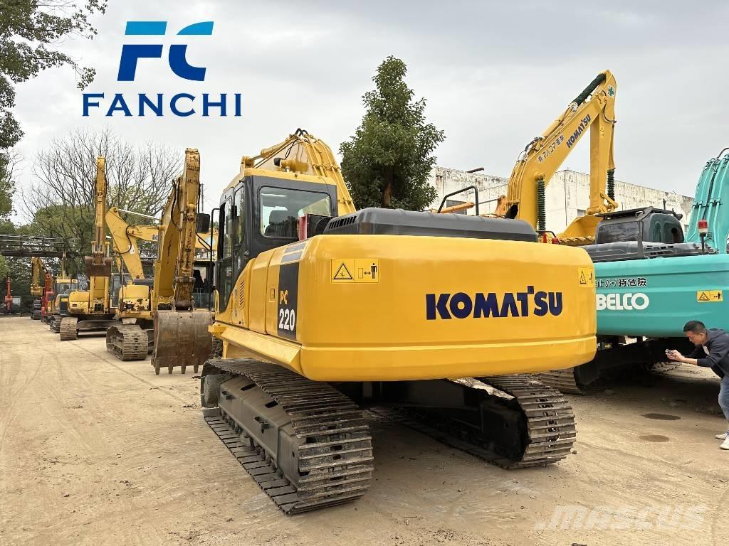 Komatsu PC 220 Lánctalpas kotrók