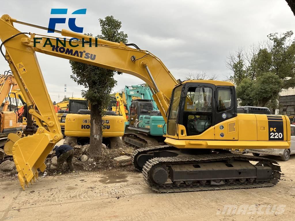 Komatsu PC 220 Lánctalpas kotrók