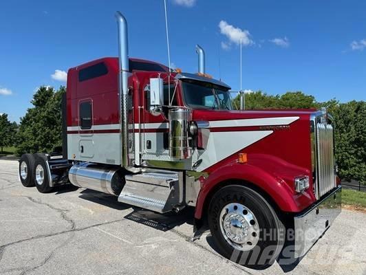 Kenworth W 900 Nyergesvontatók