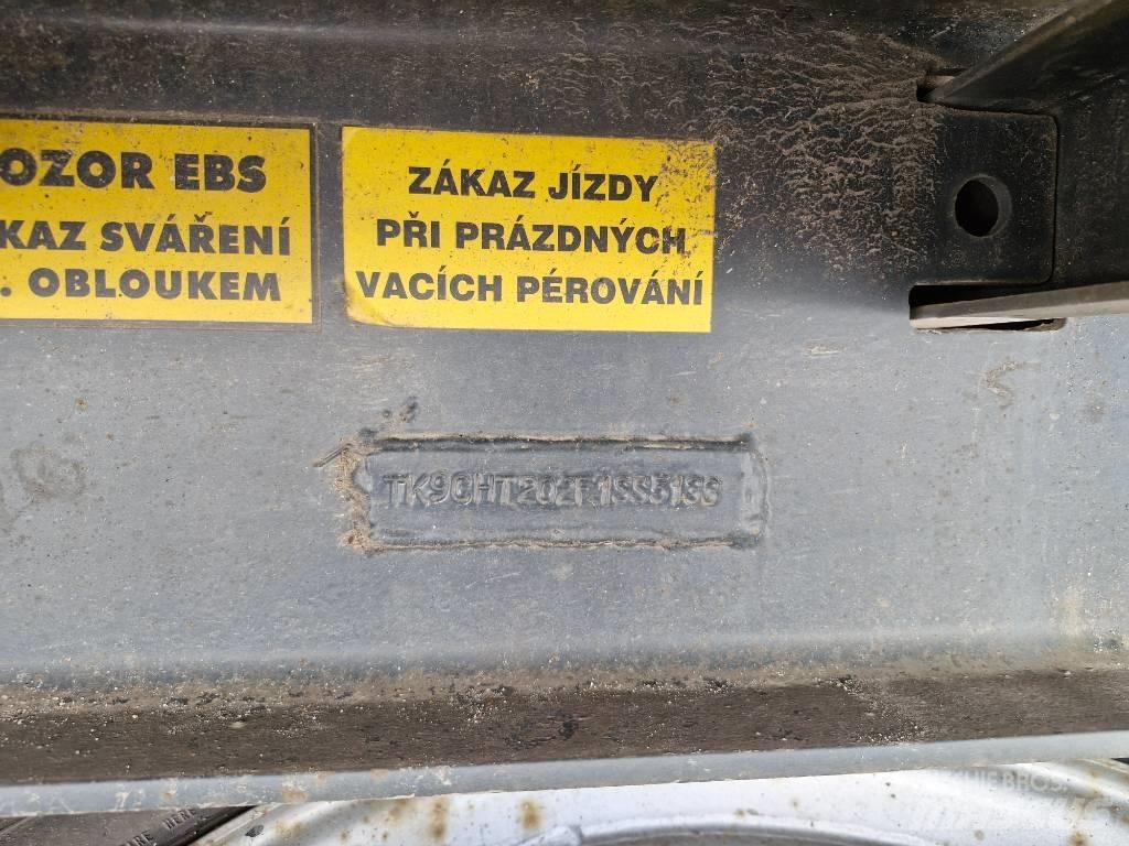 Svan CHT 202 Járműszállító pótkocsik