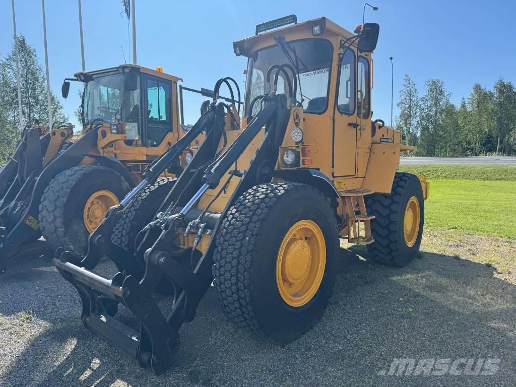 Volvo BM L 50 Gumikerekes homlokrakodók