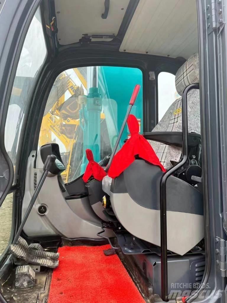 Kobelco SK 140 Lánctalpas kotrók