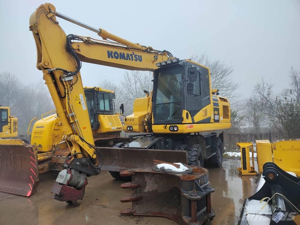Komatsu PW180-11 Gumikerekes kotrók