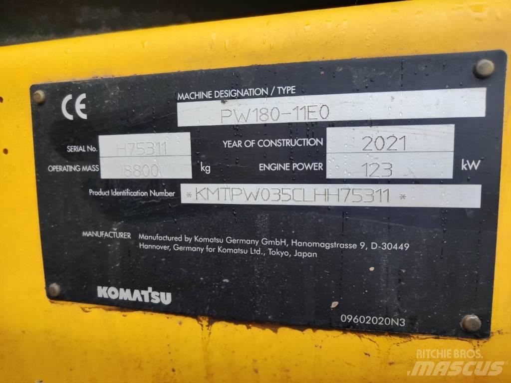 Komatsu PW180-11 Gumikerekes kotrók